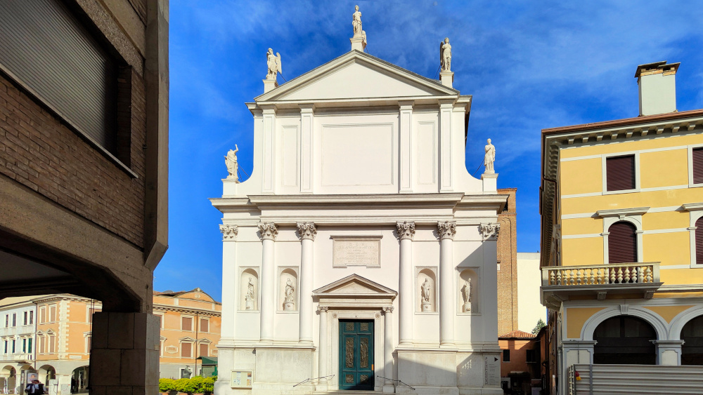 Facciata del Duomo di San Lorenzo a Mestre